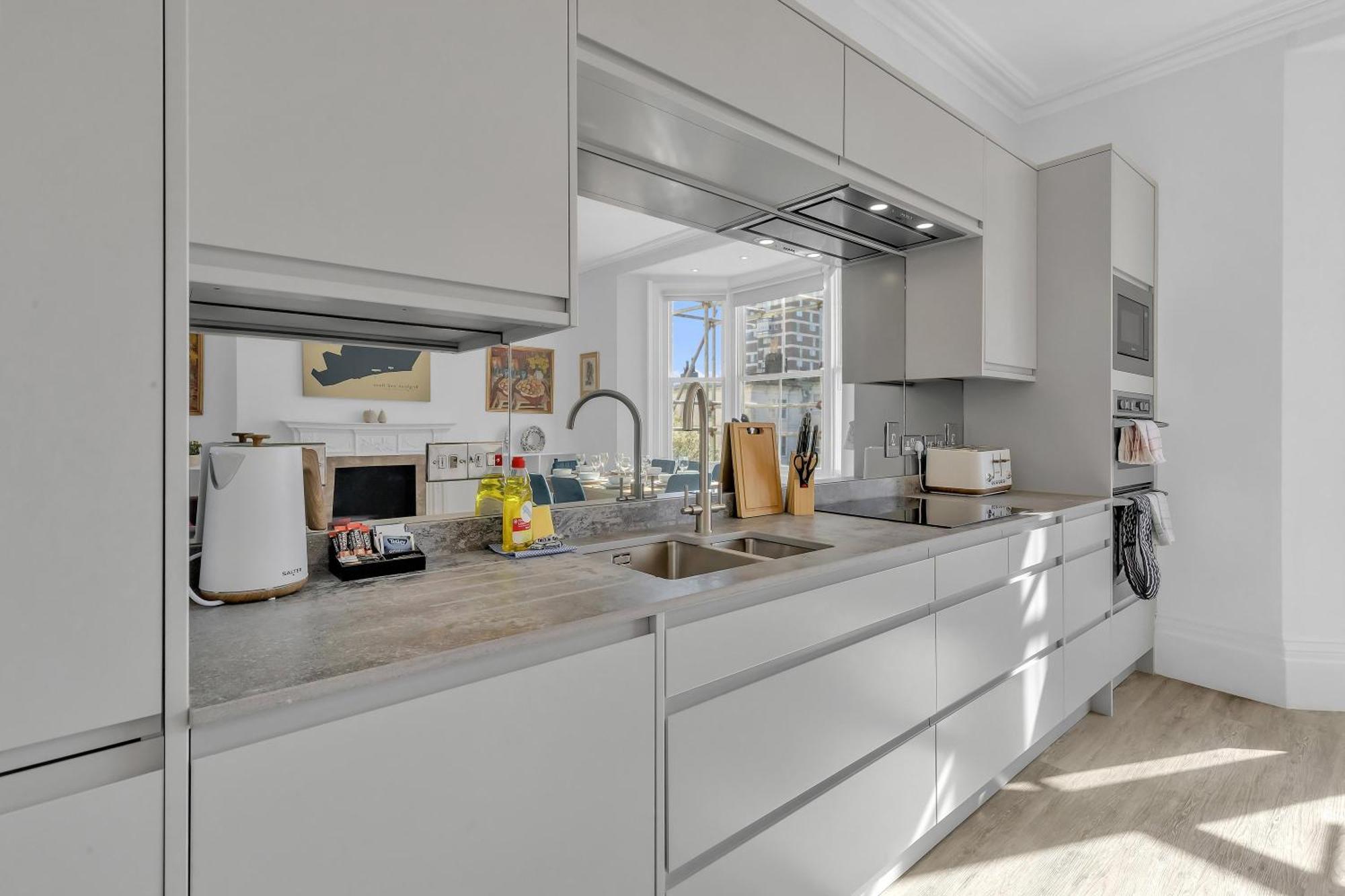 Chic Townhouse By My Getaways Holiday home *